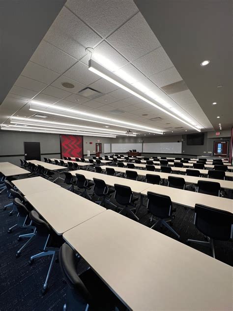 Classroom 2510 Grainger Meeting And Event Spaces Uw Madison