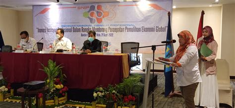 Fakultas Teknik Gelar Seminar Nasional Insinyur Profesional 2022