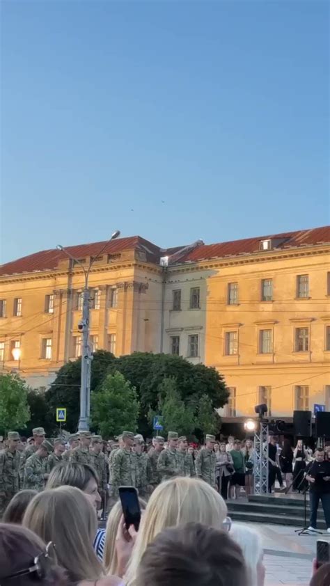 Piotr Panasiuk On Twitter We Lwowie Zbudowano Scen I Zmobilizowano