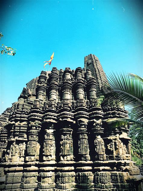 The-Ambreshwar-Shiva-Temple-of-Ambernath-travellersofindia - Travellers of India