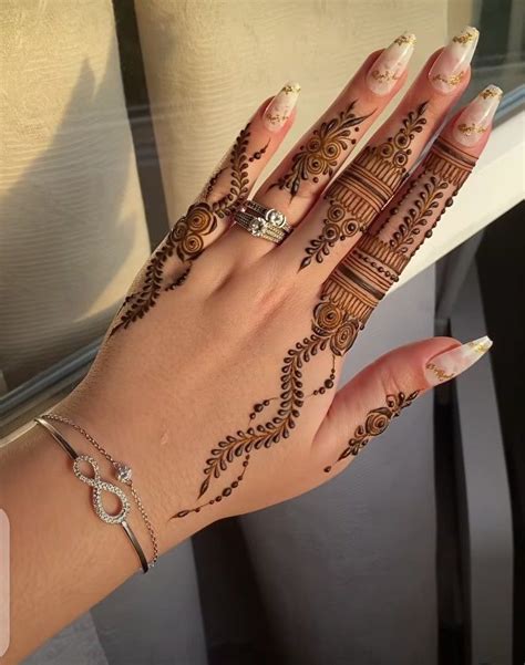 Beautiful Finger Design Finger Henna Designs Henna Simple Mehndi