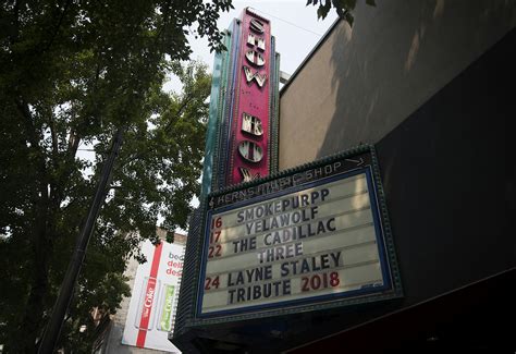 KUOW - The Showbox in Seattle wins historic landmark status