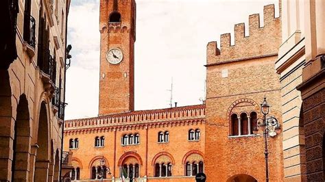 Palazzo Dei Trecento Simbolo Di Treviso