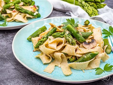 Gr Ner Spargel Mit Pasta Und Champignons Cooknsoul De