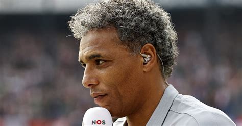 Pierre Van Hooijdonk Bij Terugkeer Studio Voetbal Dit Was Een