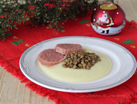 Lenticchie E Cotechino Su Crema Di Patate Per Un Capodanno Speciale