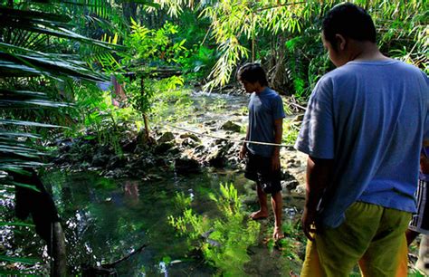 mancing mancing umpan buat nangkep moa wahyu widhi  flickr