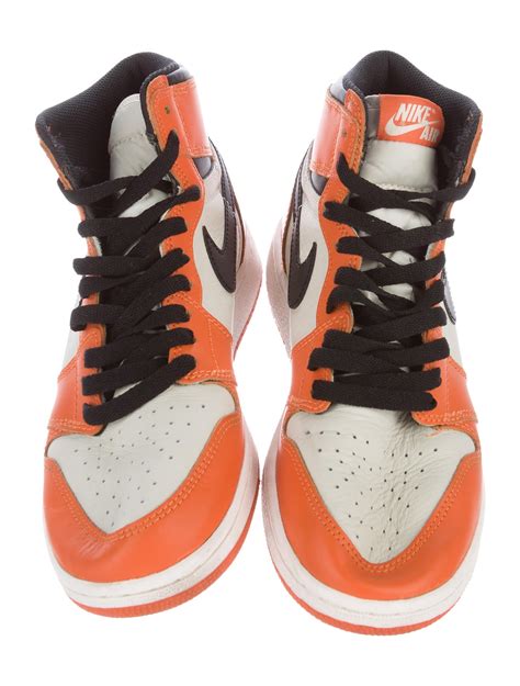 Donotuse1223 Nike Air Jordan Boys 1 Retro High Top Sneakers Orange