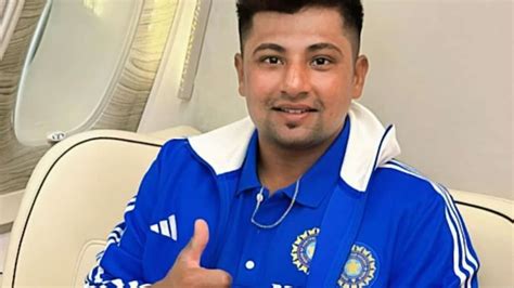 Sarfaraz Khan Look Into His Net Worth Salary Endorsements Wife