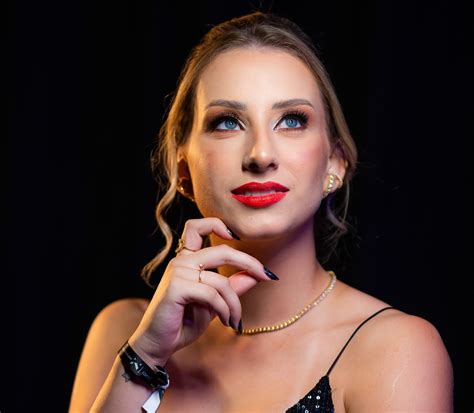 Vitoria Censi Todesco: empreendedora ajuda mulheres a conquistar