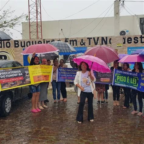 Professores Da Aceb Protestam Em Diversos Munic Pios Do Interior Baiano