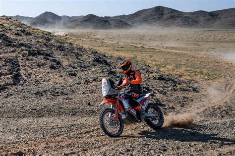 Tomás de Gavardo sigue en la lucha interna y externa durante el Dakar