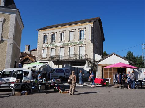 Saint Just En Chevalet Loire Brocante Ahspijk Flickr