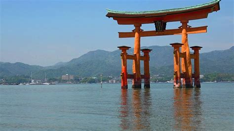 安芸の宮島～厳島神社は世界遺産、日本三大風景の一つ。 Miyajima A World Heritage Site Itsukushima