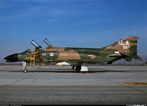 Hopd 48001 Usaf Phantoms F 4c And Candy Canes Of The 58th Tftw Luke Afb Review By David Couche