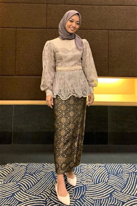 Kebaya brukat – Artofit