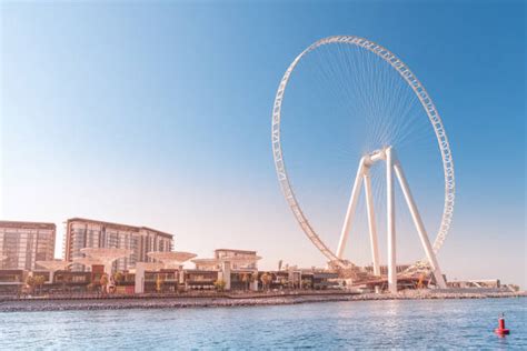 1,000+ Dubai Ferris Wheel Stock Photos, Pictures & Royalty-Free Images ...