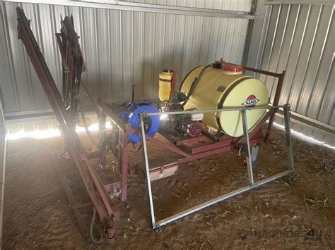 Used Hardi Pu400 Ute Mounted Boom Spray 400ltr Tank Recoila Hose Reel