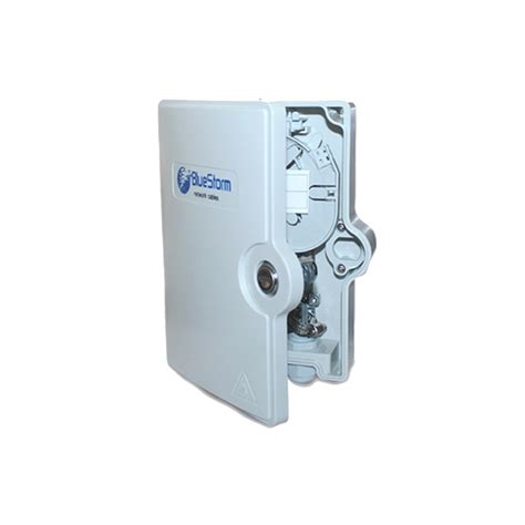 Locals are praising i Fiber One News for storm coverage