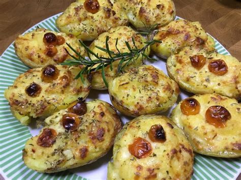 Patate Ripiene Al Forno Le Ricette Di Sorelle