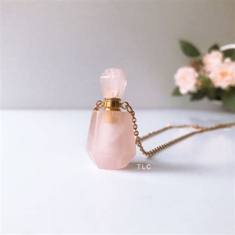 水晶精油瓶項鍊 水晶香水瓶項鍊 愛心 Crystal Perfume Bottle Necklace 蝦皮購物