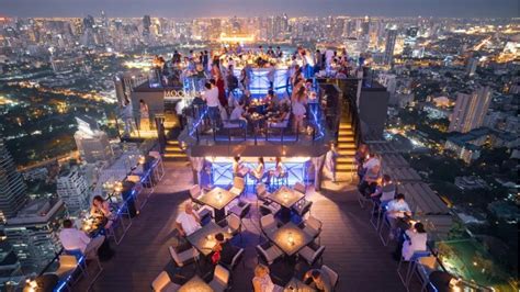 10 Best Bangkok Bars & Nightclubs to Experience the Local Nightlife