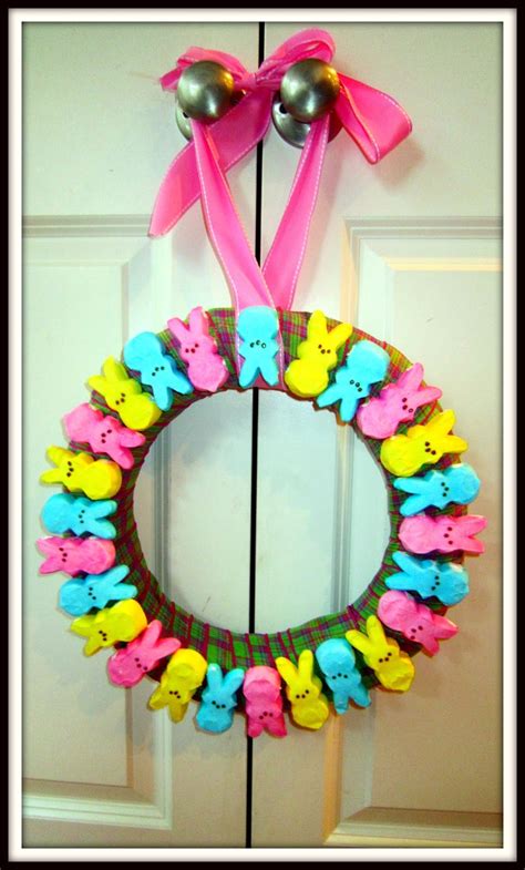 The Harris Sisters: DIY: Peeps Easter Wreath