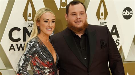 Country star Luke Combs gets married to fiancée Nicole Hocking