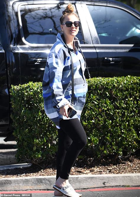 Kaley Cuoco Shows Off Her Baby Bump While At Lunch With Her Famous