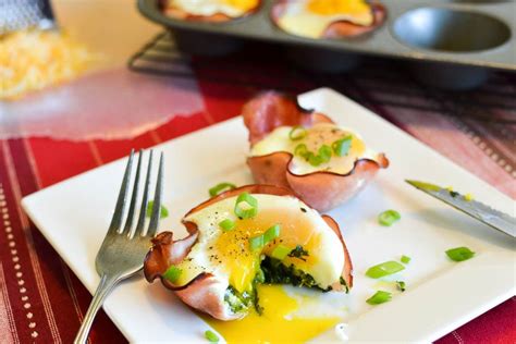 Cheesy Spinach Ham And Egg Cups The Foodie And The Fix