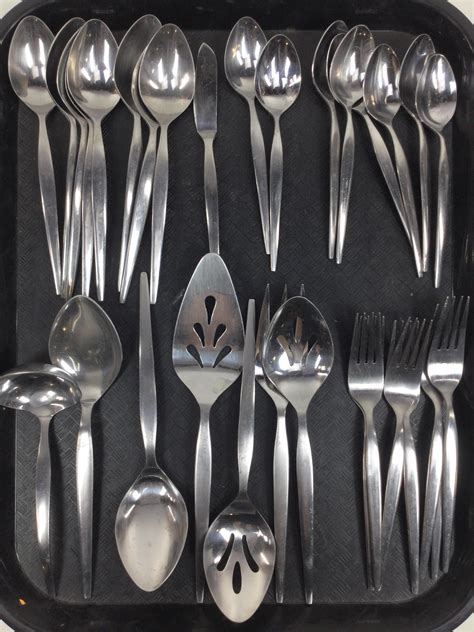 Lot Ekco Stainless Steel Flatware