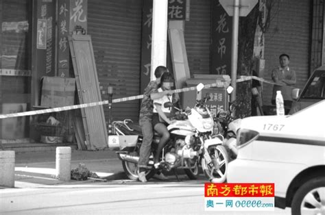 东莞：男子闹市挟持人质 被特警一枪击毙 图 凤凰资讯