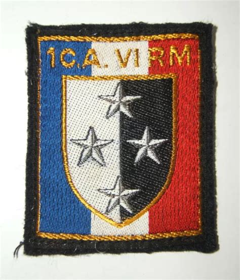 INSIGNE TISSU DU 1 Corps D Armee 6 Region Militaire EUR 5 00