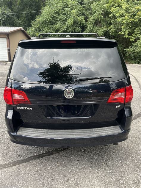 Owners Manual Volkswagen Routan 2015 1