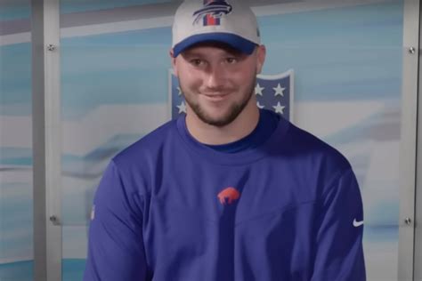 Buffalo Bills Ruthlessly Had Josh Allen Read Some Brutal Mean Tweets From His Nfl Draft Night