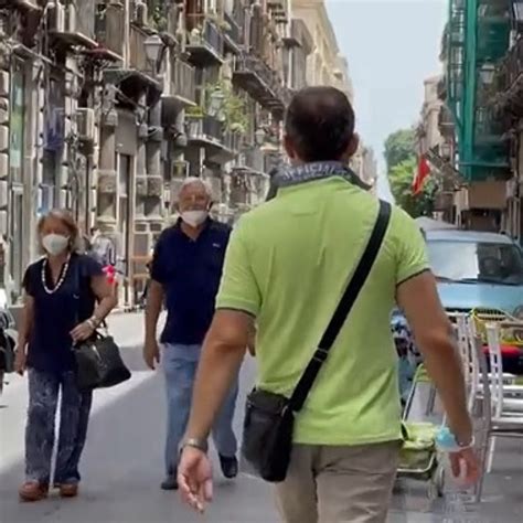 Feste E Pochi Vaccinati Portano La Sicilia In Zona Gialla Nuove Regole