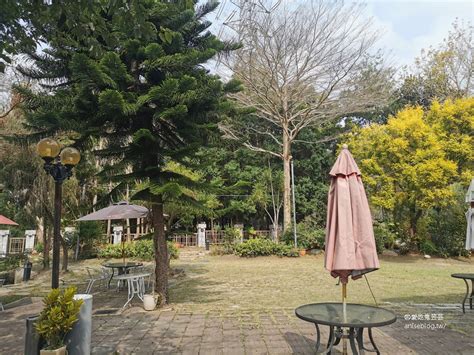 云饌休閒庭園餐廳東勢，戶外空間超棒的景觀餐廳 愛吃鬼芸芸