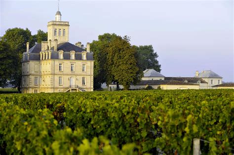 Private Medoc Tour and two wineries from Bordeaux | TTM