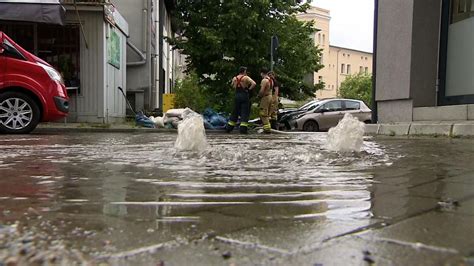 Zielona G Ra Ulewne Deszcze Przesz Y Przez Miasto Zalane Ulice Lotnisko