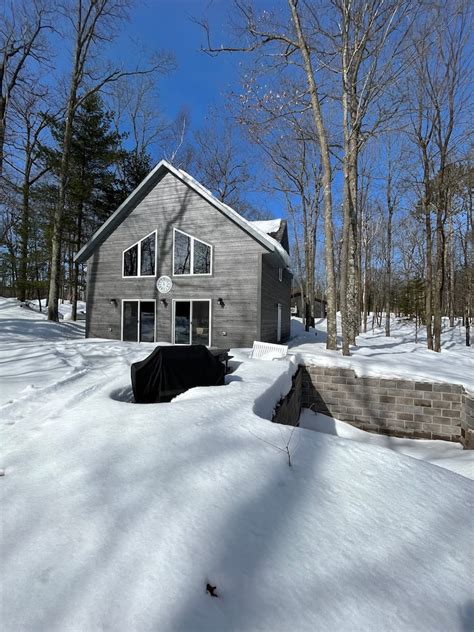 Stone Lake Vacation Rentals & Homes - Wisconsin, United States | Airbnb