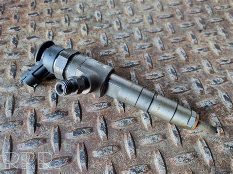 PES4023 Ford Focus Fuel Injector CV6Q9F593AA 0445110489 Used Car Part