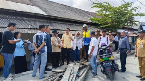 Komisi III Tinjau Perbaikan Drainase Baru Ulu Alwi Proyek Ini