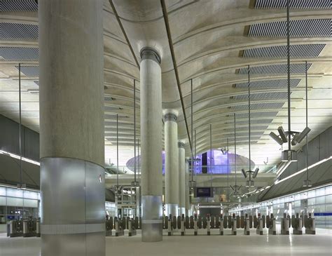 Canary Wharf Station by Foster + Partners - Architizer