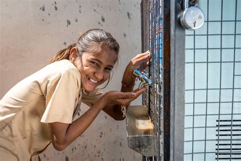 UNICEF Water on Twitter: "Access to safe water💧 and sanitation in homes ...