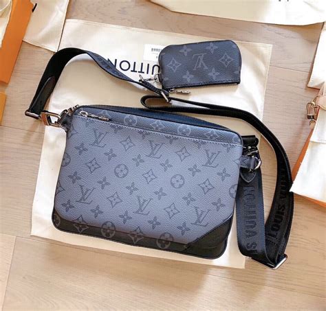 Louis Vuitton TRIO MESSENGER Bag Billionairemart