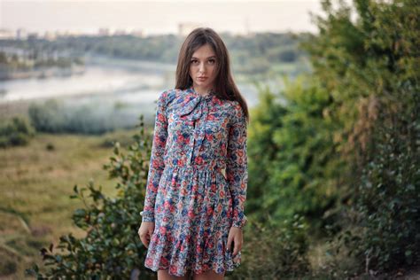 Brunette Model Looking At Viewer Wallpaper HD Girls Wallpapers 4k Wallpapers Images Backgrounds