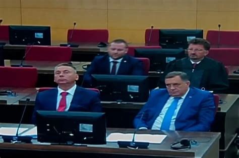 Pogledajte Kako Se Dodik Pona Ao Pred Sudom Titox Net