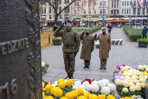 Wi To Niepodleg O Ci Uroczysto Ci Na Listopada W Bydgoszczy