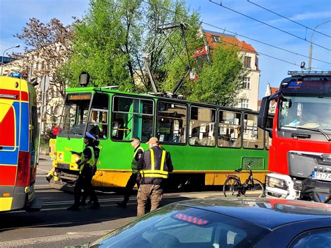 Wypadek na ulicy Grunwaldzkiej rowerzysta zmarł w szpitalu wpoznaniu pl