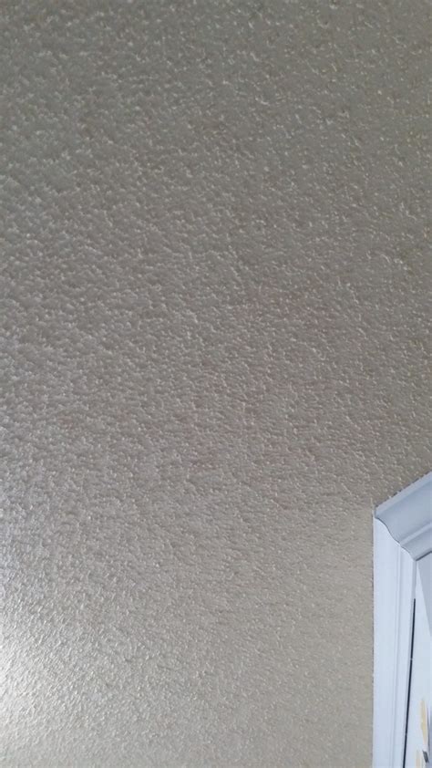 white popcorn ceiling - Texture King Calgary Alberta ceiling texture company